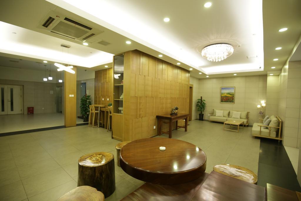 Ji Hotel Jing'An Temple Shanghai Bagian luar foto